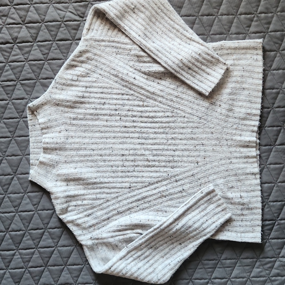 Old Navy Mock Neck Ribbed Pullover Sweater In Marled Gray-Size Small